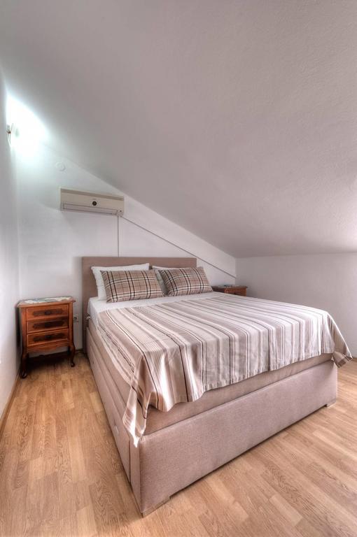Wukovic Apartments Tivat Eksteriør bilde