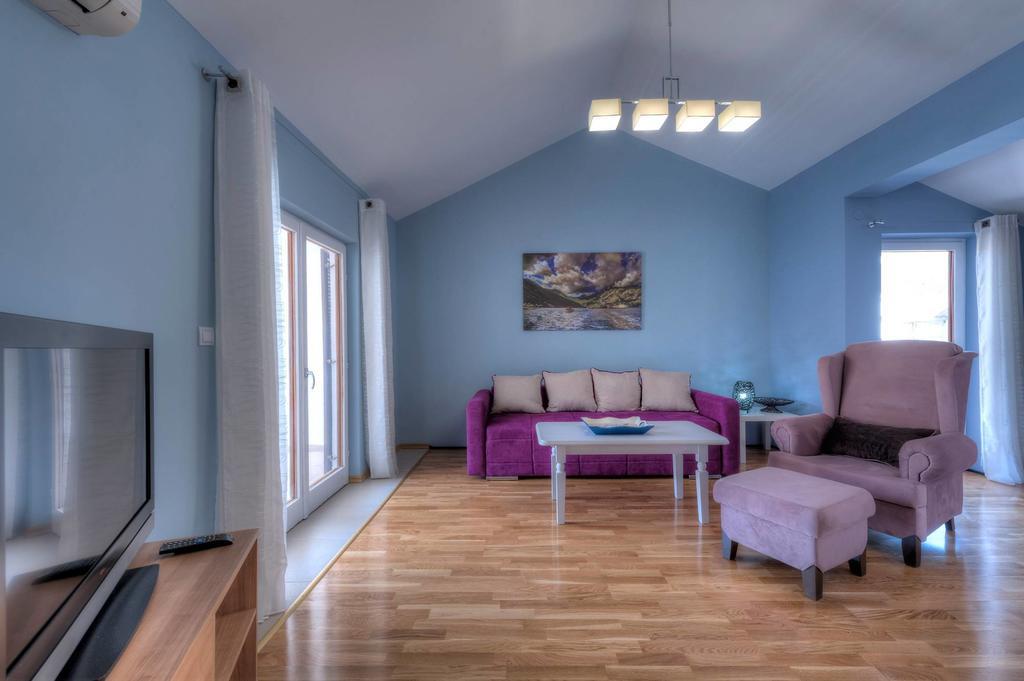 Wukovic Apartments Tivat Eksteriør bilde