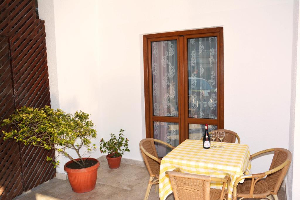 Wukovic Apartments Tivat Eksteriør bilde