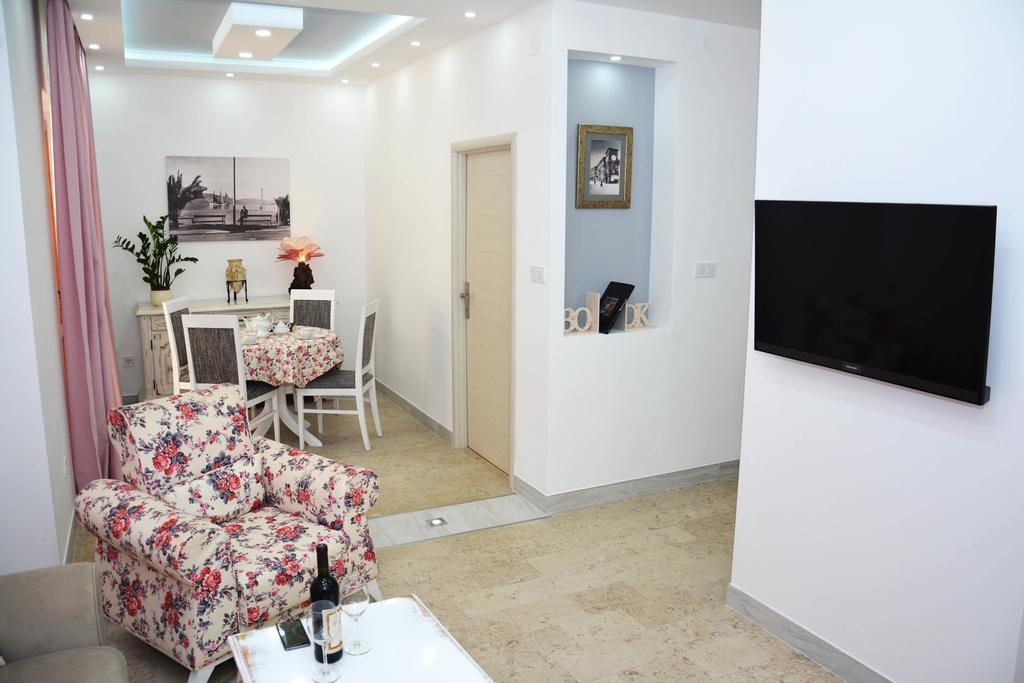 Wukovic Apartments Tivat Eksteriør bilde