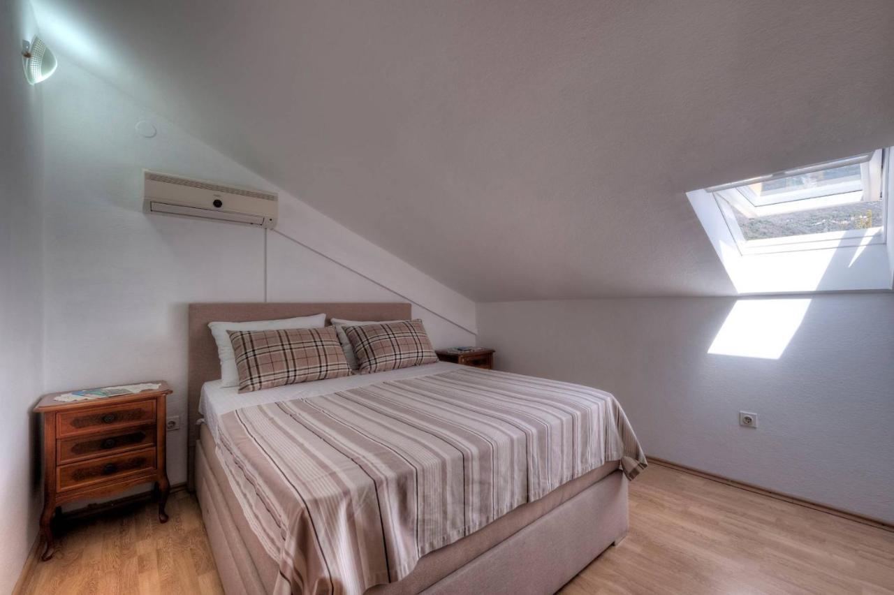 Wukovic Apartments Tivat Eksteriør bilde