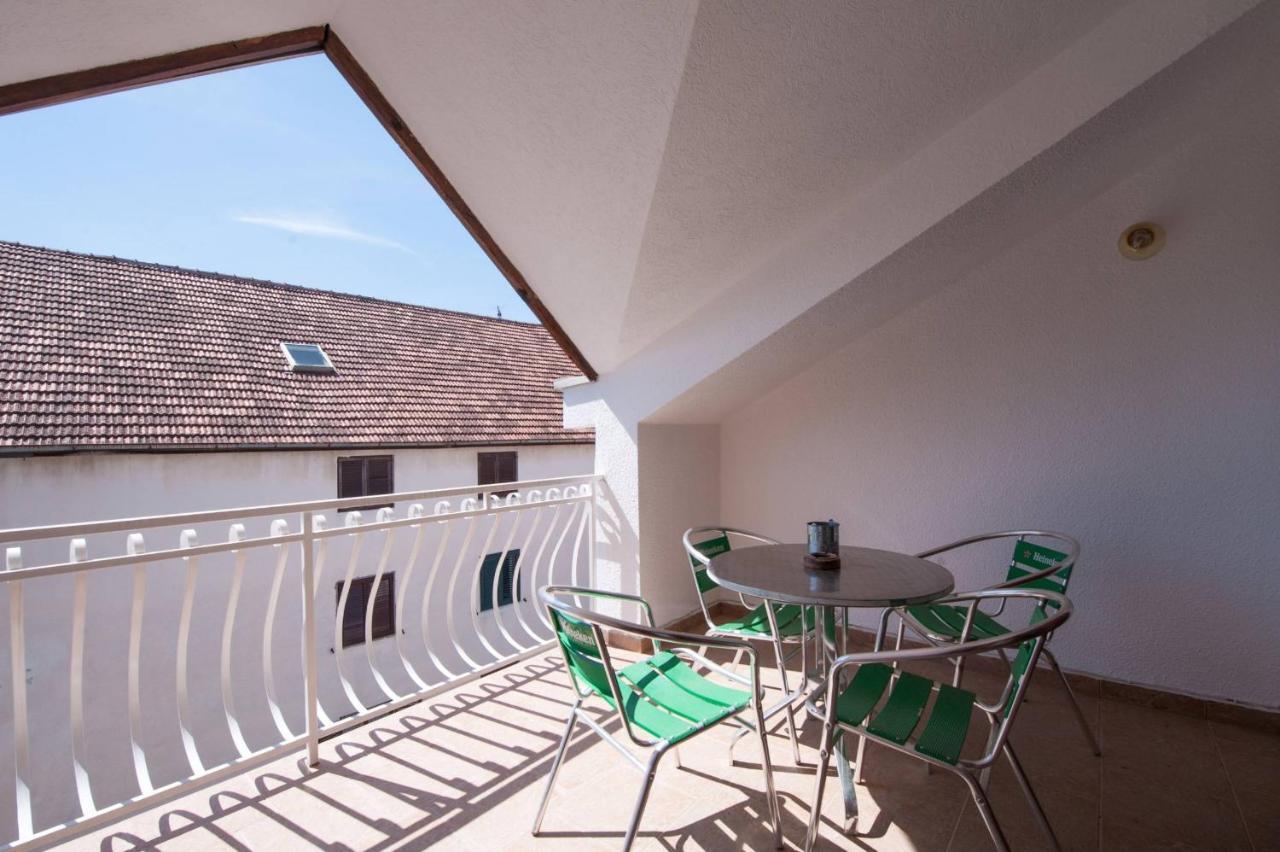Wukovic Apartments Tivat Eksteriør bilde